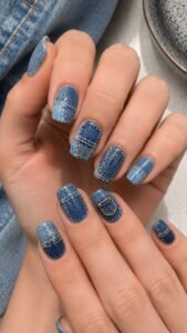 Draw Contrast Stitch Details