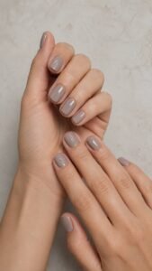 Oyster Gray Nail Polish Ideas for Modern Neutral Style