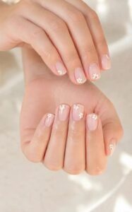 Use Tiny Flowers for a Clean Look