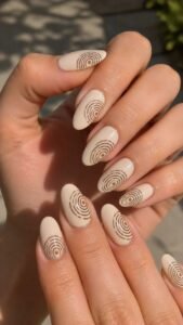 Offset an Espresso Whorl Over Cream