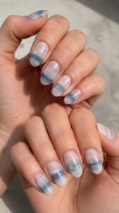 Stack Cloudy Bands From Cuticle to Tip