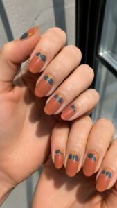 Stack Slate Chips Near the Cuticle