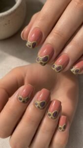 Stretch a Chartreuse Membrane Along the Tip